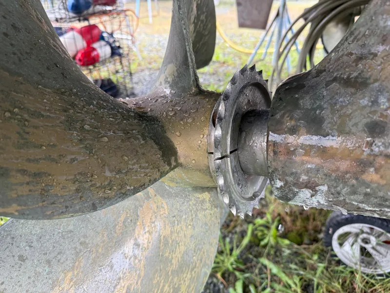 Slide: The Image of Bayliner 5288 Pilot House Motoryacht 2001 - 102