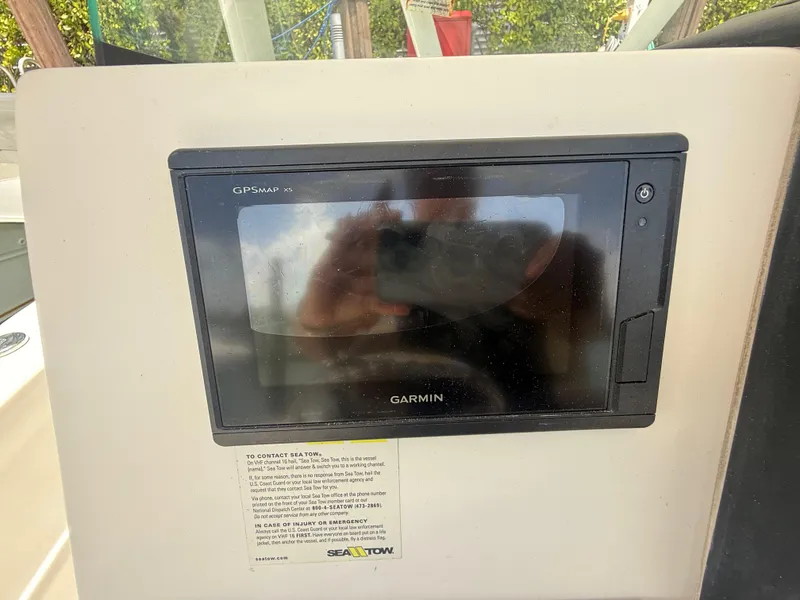 Slide: The Image of Garmin GPSMAP X5 on 2017 Sea Fox 226 Commander boat dashboard. - 7