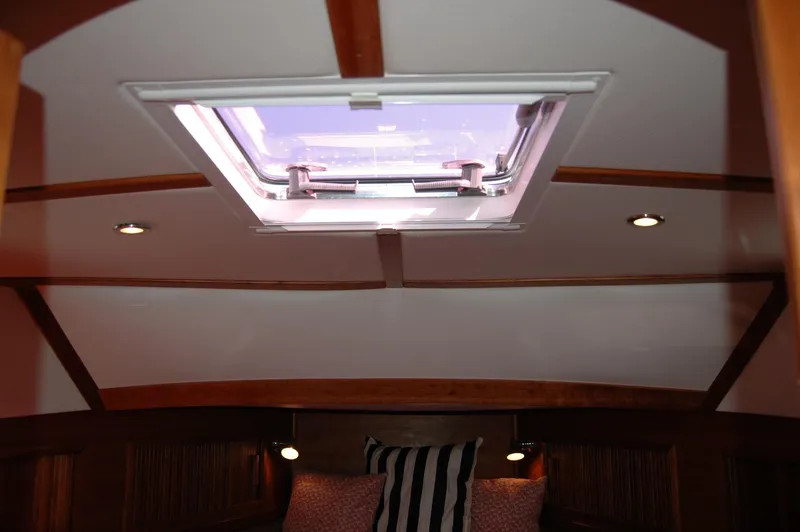 Slide: The Image of Sabre 36 Flybridge Sedan 2006 - 101