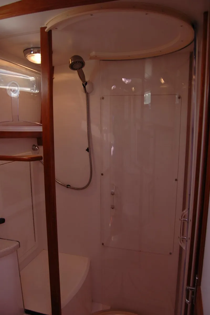 Slide: The Image of Sabre 36 Flybridge Sedan 2006 - 112