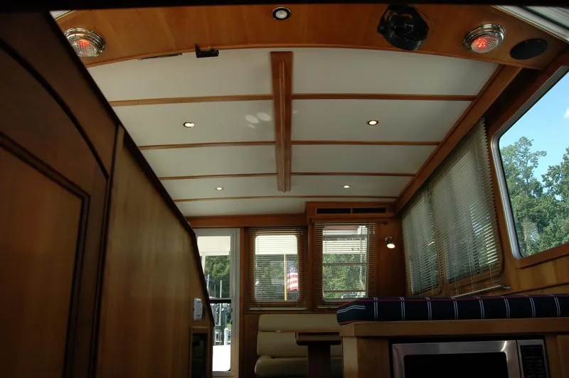 Slide: The Image of Sabre 36 Flybridge Sedan 2006 - 118