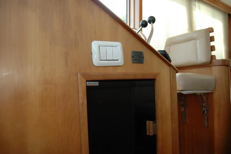 Slide: The Image of Sabre 36 Flybridge Sedan 2006 - 121