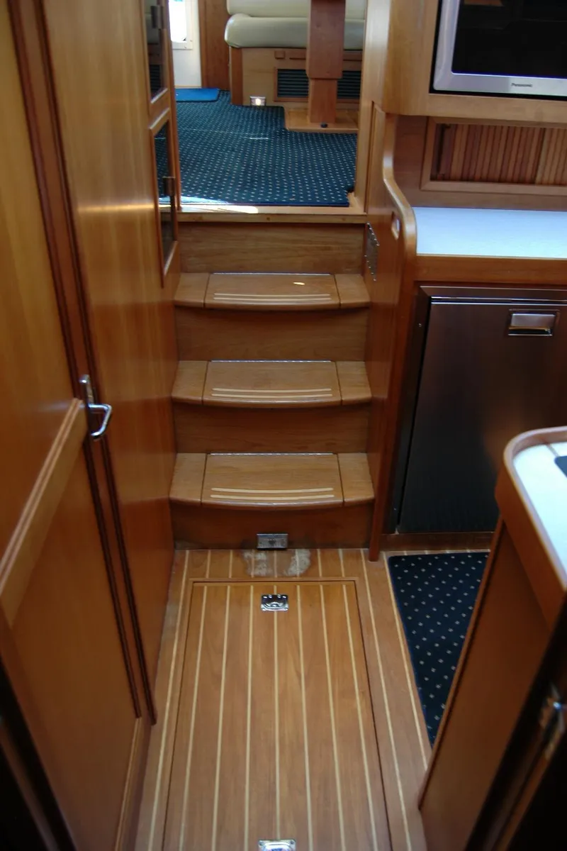 Slide: The Image of Sabre 36 Flybridge Sedan 2006 - 123