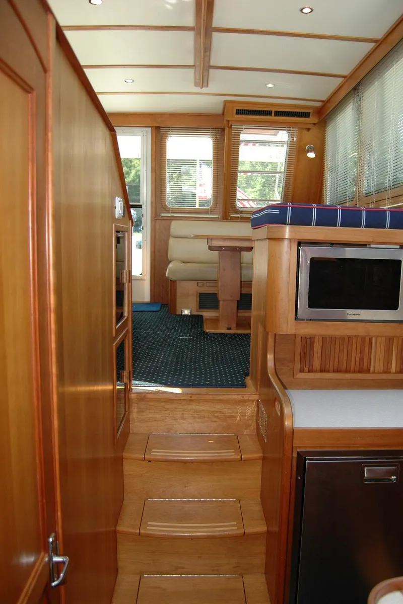 Slide: The Image of Sabre 36 Flybridge Sedan 2006 - 124