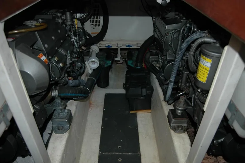 Slide: The Image of Sabre 36 Flybridge Sedan 2006 - 130