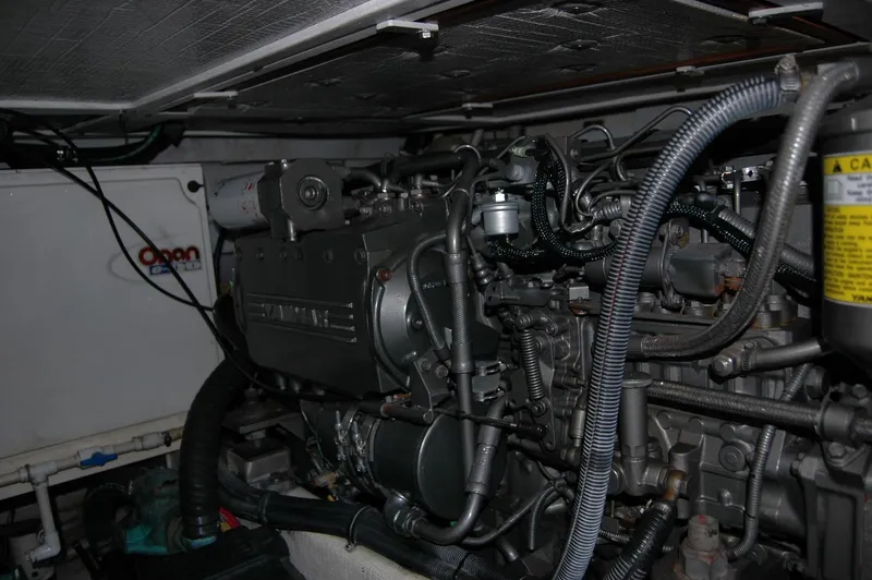 Slide: The Image of Sabre 36 Flybridge Sedan 2006 - 137