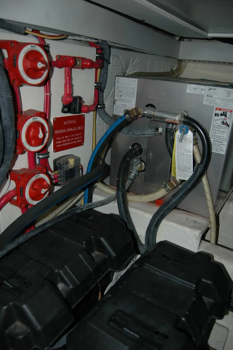 Slide: The Image of Sabre 36 Flybridge Sedan 2006 - 148