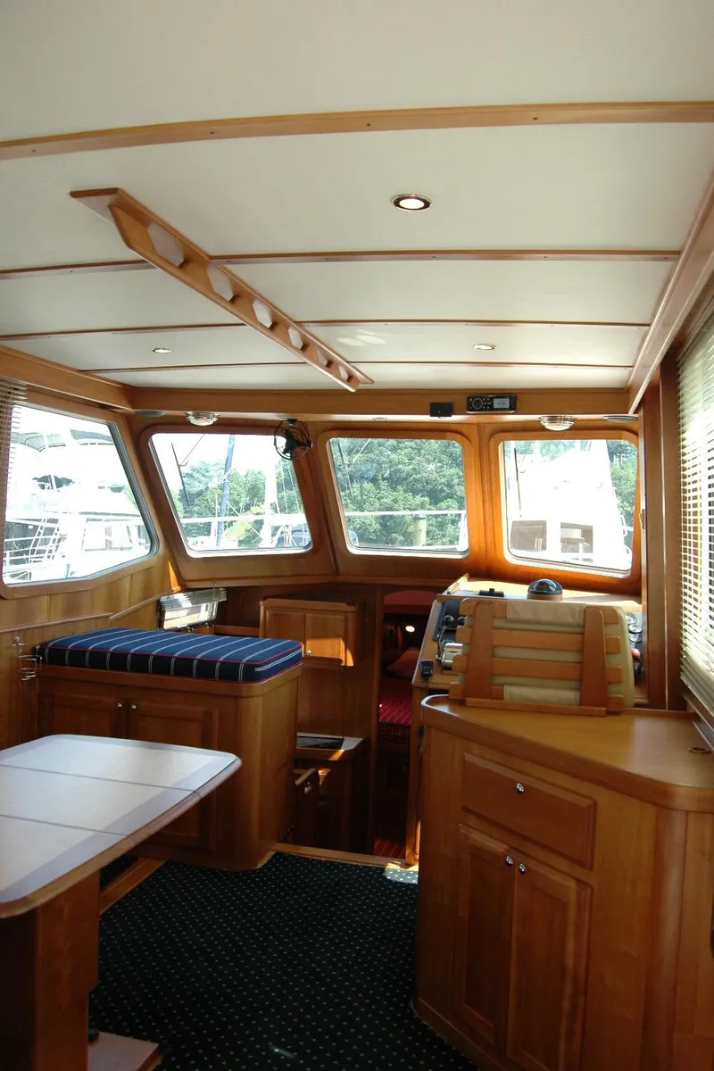 Slide: The Image of Sabre 36 Flybridge Sedan 2006 - 55