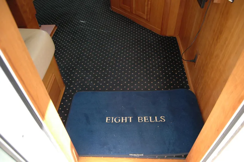 Slide: The Image of Sabre 36 Flybridge Sedan 2006 - 57