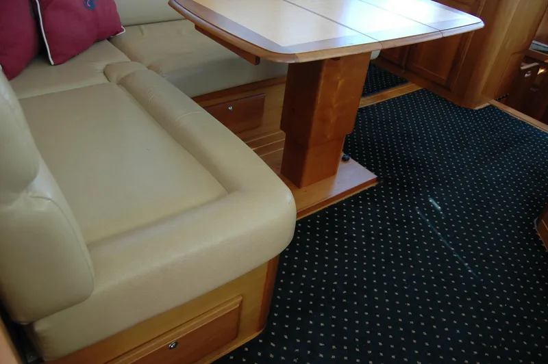 Slide: The Image of Sabre 36 Flybridge Sedan 2006 - 62