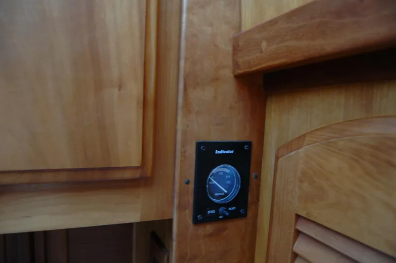 Slide: The Image of Sabre 36 Flybridge Sedan 2006 - 92