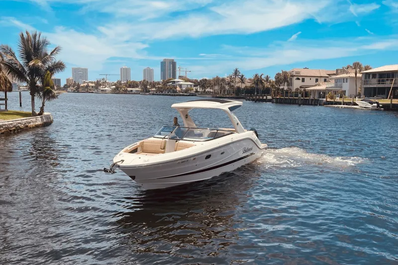 Slide: The Image of Sea Ray SLX 310 Outboard 2024 - 0