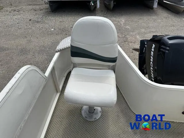 Slide: The Image of Starcraft Limited 200 4-PT Pontoon 2006 - 32