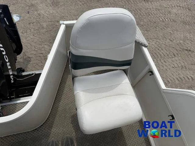 Slide: The Image of Starcraft Limited 200 4-PT Pontoon 2006 - 34