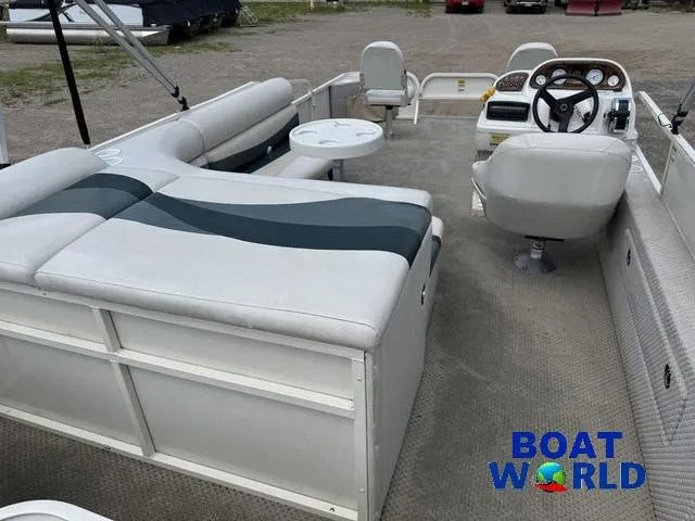 Slide: The Image of Starcraft Limited 200 4-PT Pontoon 2006 - 6