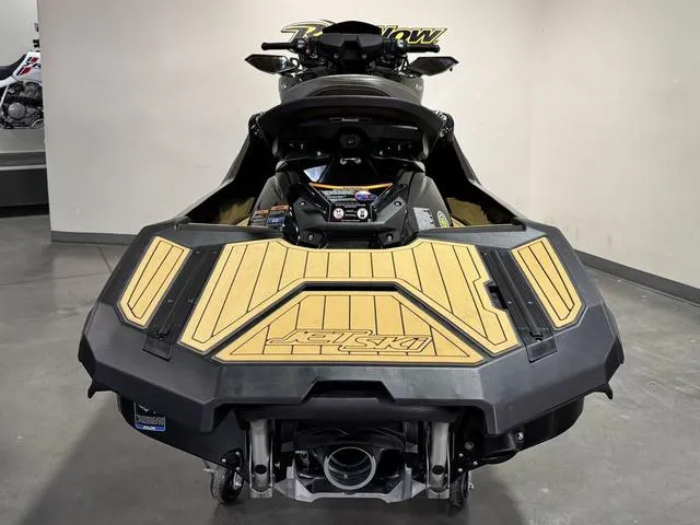 Slide: The Image of Kawasaki ULTRA 160LX 2025 - 7