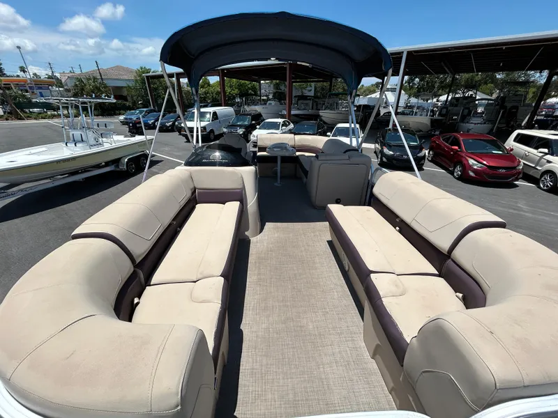 Slide: The Image of 2018 Sun Tracker Party Barge 20 DLX pontoon boat with spacious seating and canopy. - 5