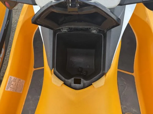 Slide: The Image of Sea-Doo GTI 2017 - 23