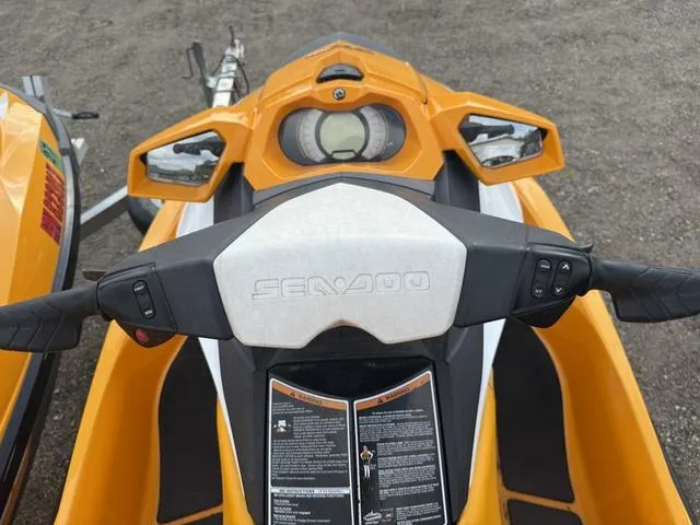 Slide: The Image of Sea-Doo GTI 2017 - 24