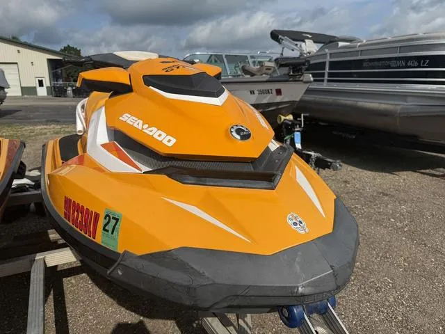 Slide: The Image of Sea-Doo GTI 2017 - 4