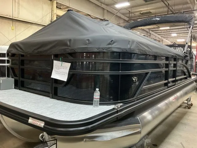 Slide: The Image of Bennington S-One Quad Bench 22 SSR Tritoon 2026 - 17