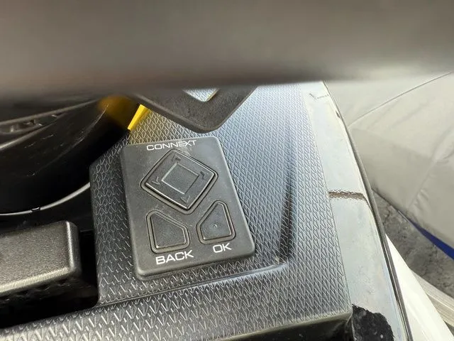 Slide: The Image of Yamaha FX HO With Audio System 2024 - 13