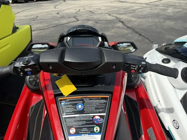 Slide: The Image of Yamaha FX Cruiser SVHO with Audio System 2023 - 10