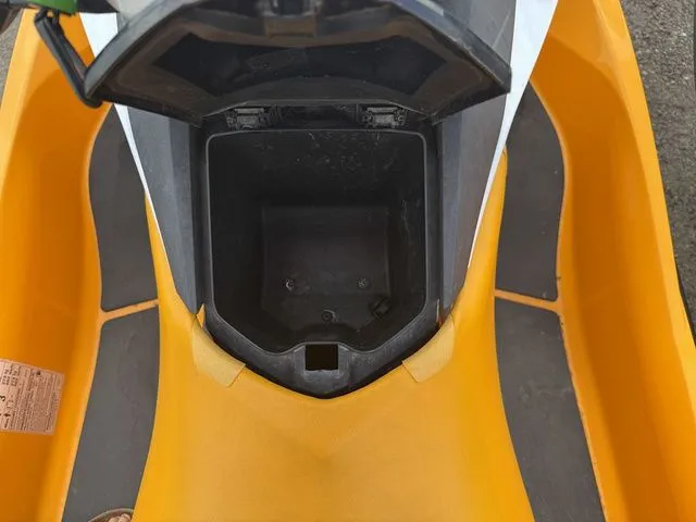 Slide: The Image of Sea-Doo GTI 2017 - 11