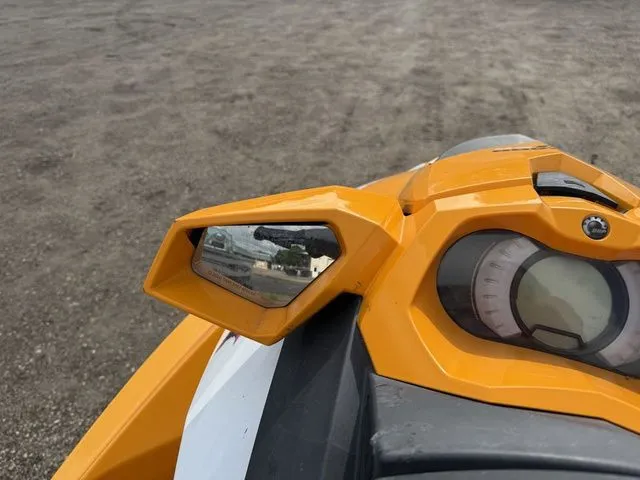 Slide: The Image of Sea-Doo GTI 2017 - 15