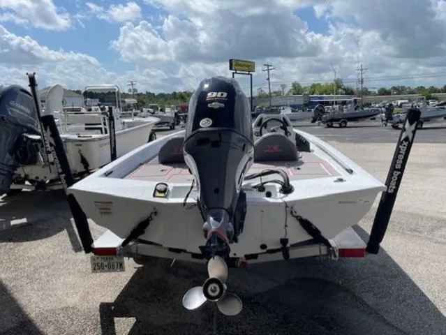 Slide: The Image of Xpress H17 2022 - 6