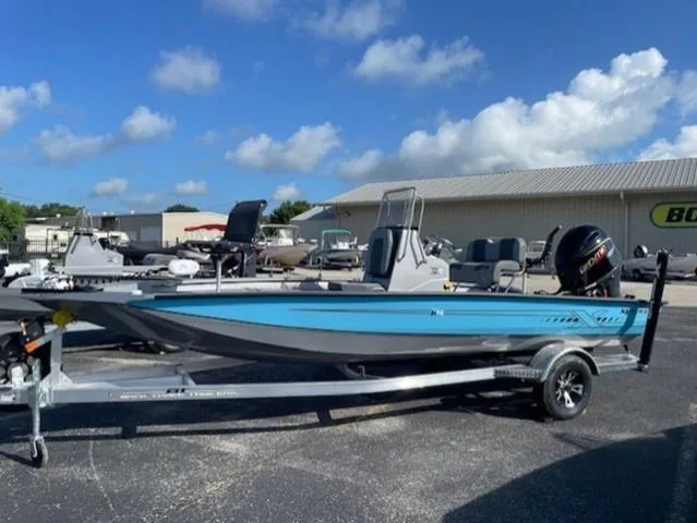 Slide: The Image of Xpress H20B Bay 2026 - 1