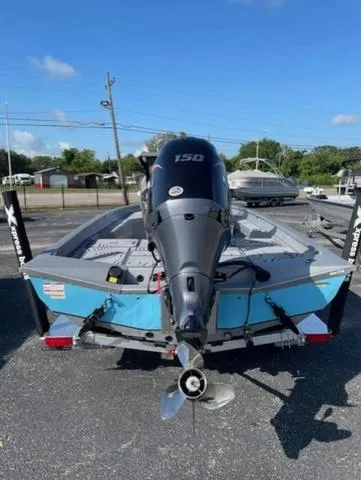 Slide: The Image of Xpress H20B Bay 2026 - 10