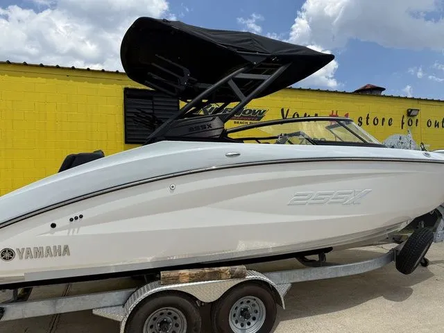 Slide: The Image of Yamaha 255XE 2024 - 12