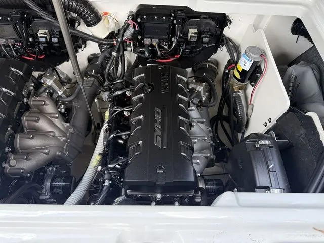 Slide: The Image of Yamaha 255XE 2024 - 35