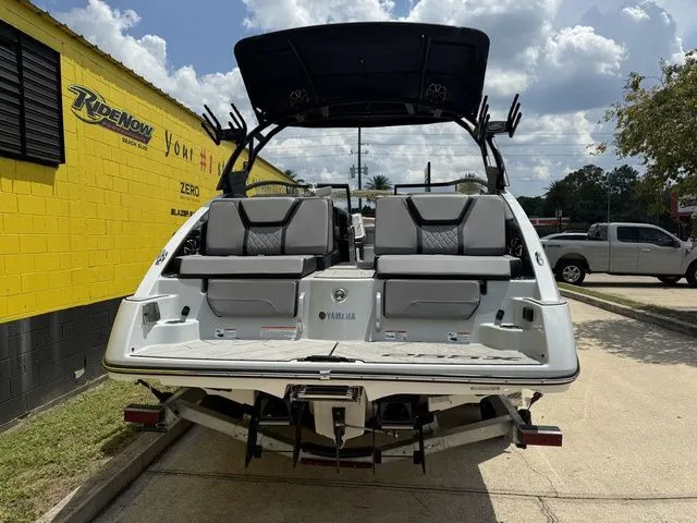 Slide: The Image of Yamaha 255XE 2024 - 8