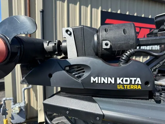 Slide: The Image of Ranger VS1882SC Angler 2023 - 6