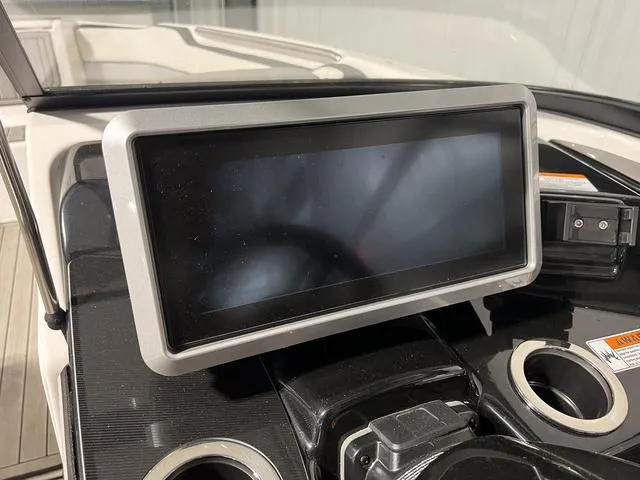 Slide: The Image of Yamaha 252SD 2023 - 21