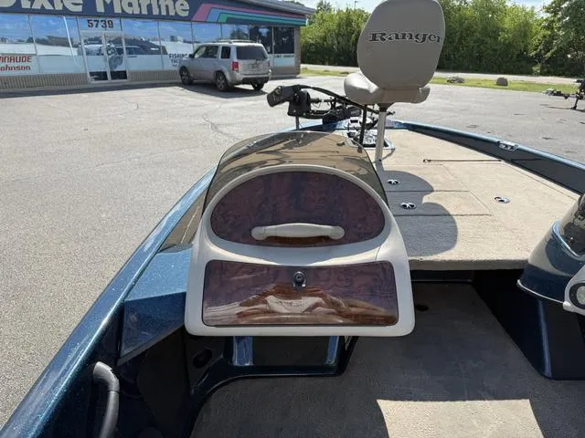 Slide: The Image of Ranger 185 VS 2003 - 4