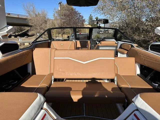 Slide: The Image of Nautique Super Air Nautique S23 2023 - 6