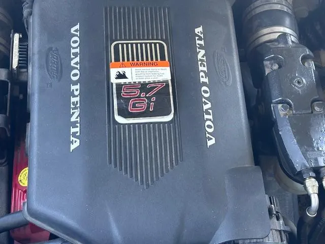 Slide: The Image of Volvo Penta 5.7 Gi engine in a 2003 Four Winns 264 Funship boat. - 22
