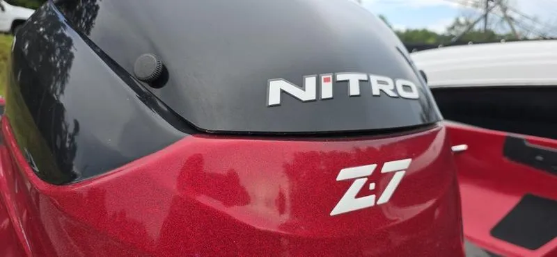 Slide: The Image of Red 2015 Nitro Z7 boat with logo, close-up view. - 4