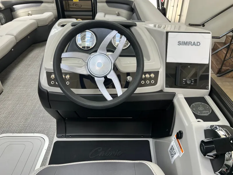 Slide: The Image of 2025 BARLETTA C24UC - Image 14 - 14