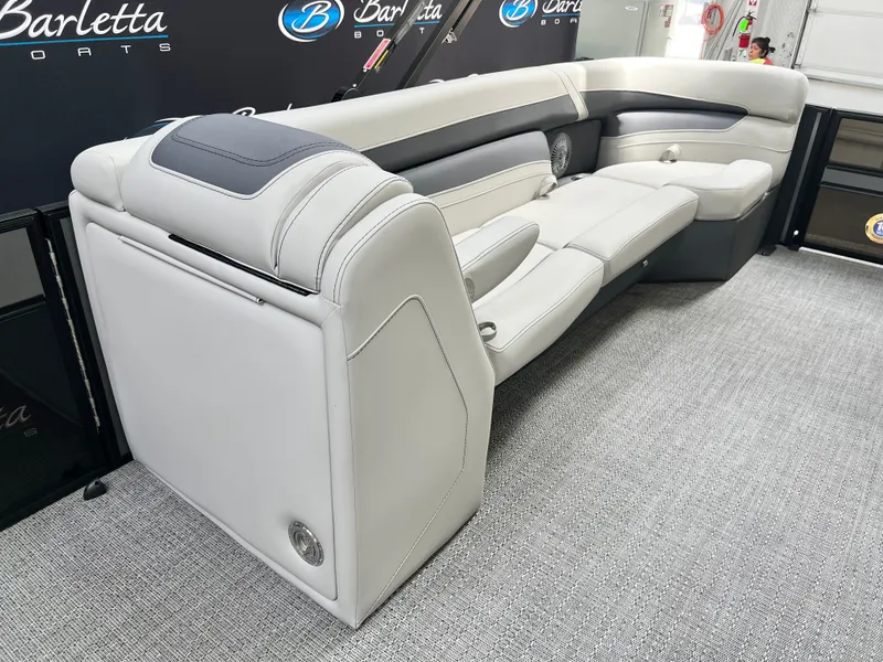 Slide: The Image of 2025 BARLETTA C24UC - Image 9 - 9