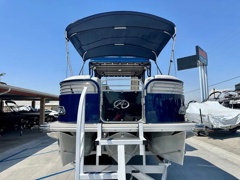 Slide: The Image of Avalon Ambassador Cruise Funship 27' w/ 250Hp Mercury Verado! 2017 - 3