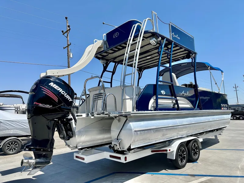 Slide: The Image of Avalon Ambassador Cruise Funship 27' w/ 250Hp Mercury Verado! 2017 - 5