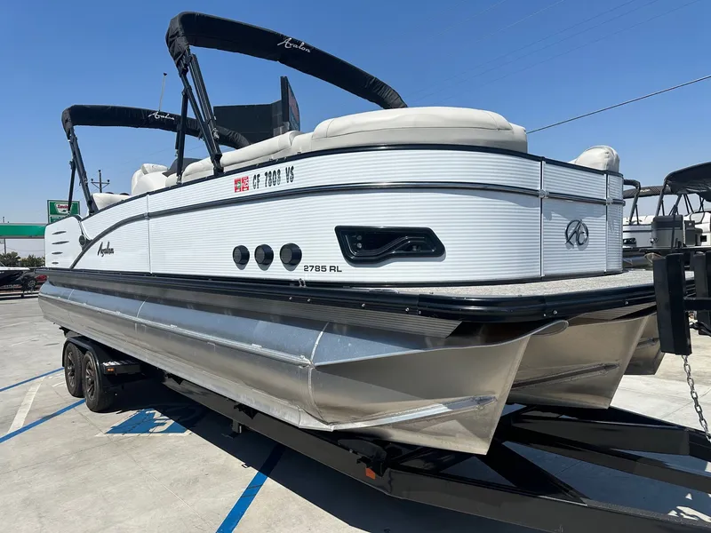 Slide: The Image of Avalon Catalina Platinum Rear Lounge 27' w/ 300HP Mercury Verado! 2018 - 10