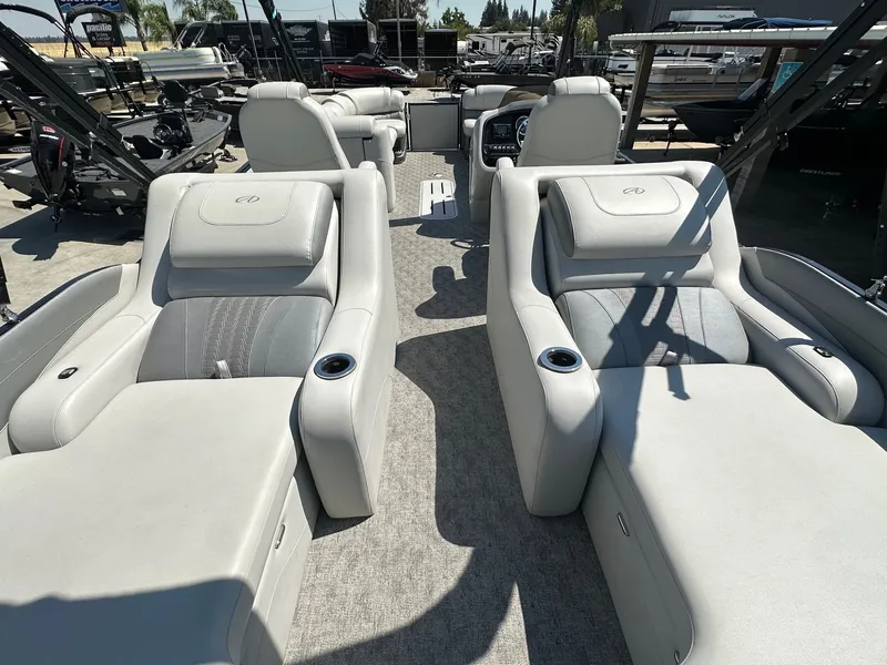 Slide: The Image of Avalon Catalina Platinum Rear Lounge 27' w/ 300HP Mercury Verado! 2018 - 17
