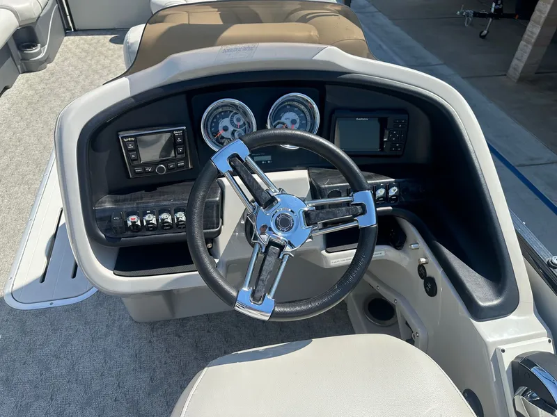 Slide: The Image of Avalon Catalina Platinum Rear Lounge 27' w/ 300HP Mercury Verado! 2018 - 18
