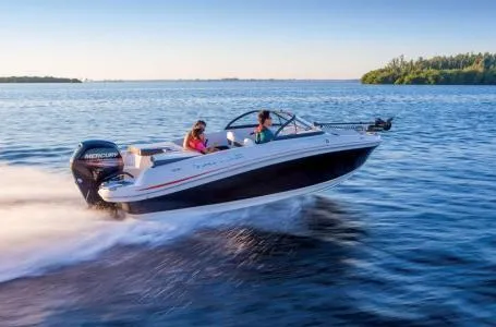 Slide: The Image of Tahoe 450TF 2016 - 6