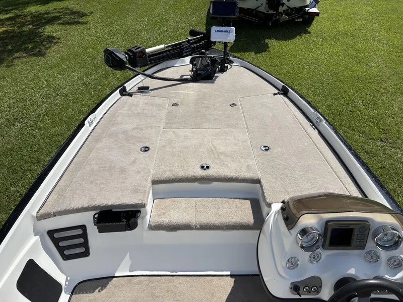 Slide: The Image of Nitro Z7 2009 - 13